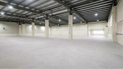 Attap Valley Road (D27), Warehouse #630275321